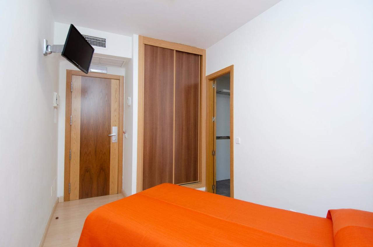 Hostal Granado Μαδρίτη Εξωτερικό φωτογραφία
