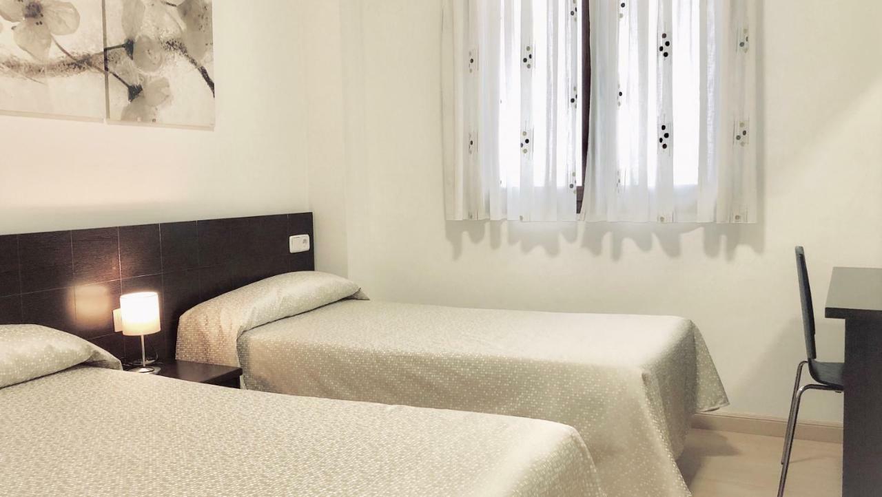 Hostal Granado Μαδρίτη Εξωτερικό φωτογραφία